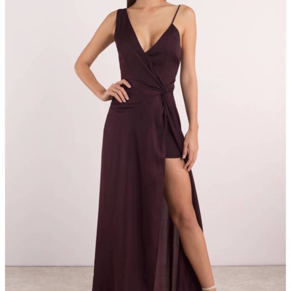 Tobi Dresses & Skirts - Tobi Plum Purple Dress